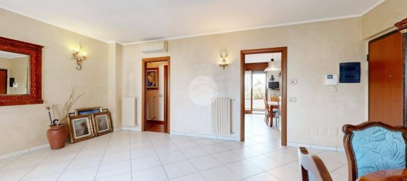 2 bedrooms Apartment in Cusano Milanino, Italy No. 332247 4