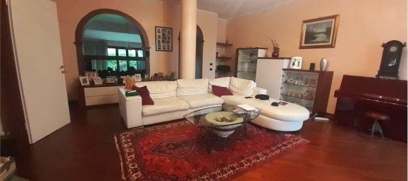 Вилла с 4 комнатами в Кассина де Пекки, Италия № 141550 6