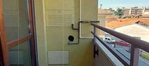 5-salle Appartement à Busto Arsizio, Italy No. 12976 27