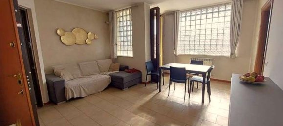 5-salle Appartement à Busto Arsizio, Italy No. 12976 12