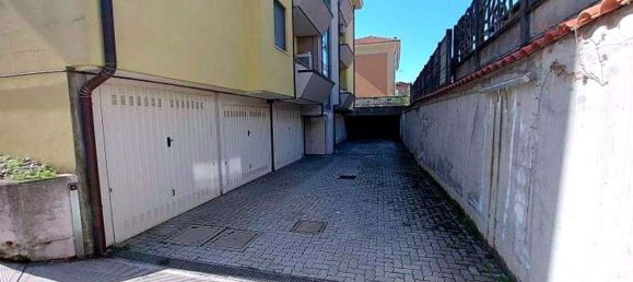 5-salle Appartement à Busto Arsizio, Italy No. 12976 35