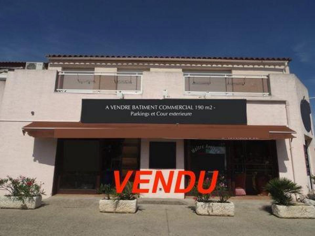 190m² Office in Cabestany, France No. 20277