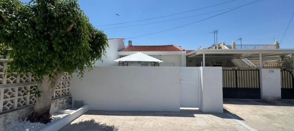 Casa de 2 dormitorios en Torrevieja, Spain No. 149435 2