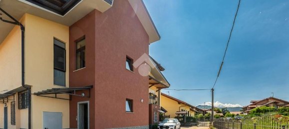 3 chambres Appartement à San Gillio, Italy No. 289999 2