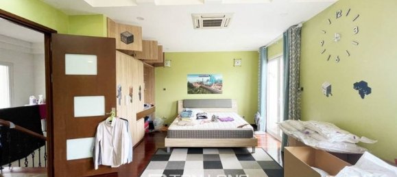 3 bedrooms Villa in Long Bien, Vietnam No. 676 11