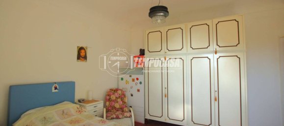 4 bedrooms House in Fermo, Italy No. 333770 16