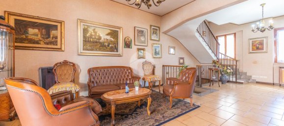 5-Zimmer Villa in Rome, Italy, Nr. 19526 5