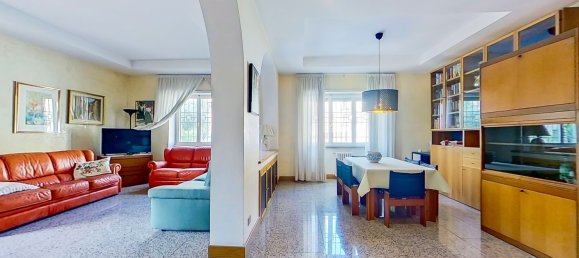 6 bedrooms Apartment in Rome, Italy No. 377779 11