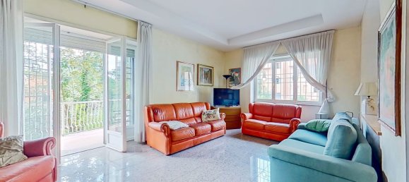 6 bedrooms Apartment in Rome, Italy No. 377779 9