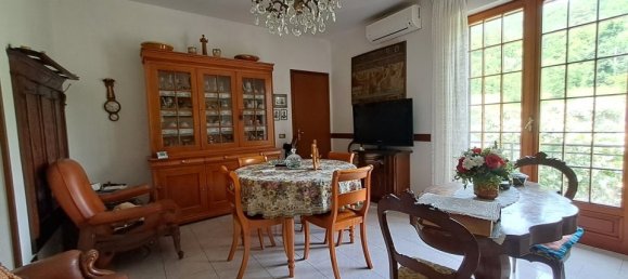 4 bedrooms House in Tresana, Italy No. 361730 13