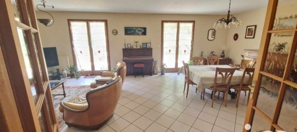 5 bedrooms House in Loiret, France No. 230778 4