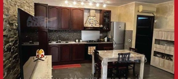 5 bedrooms Apartment in Rome, Italy No. 334097 9