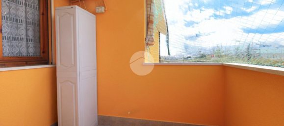 Квартира с 3 комнатами в Пинето, Италия № 13167 15