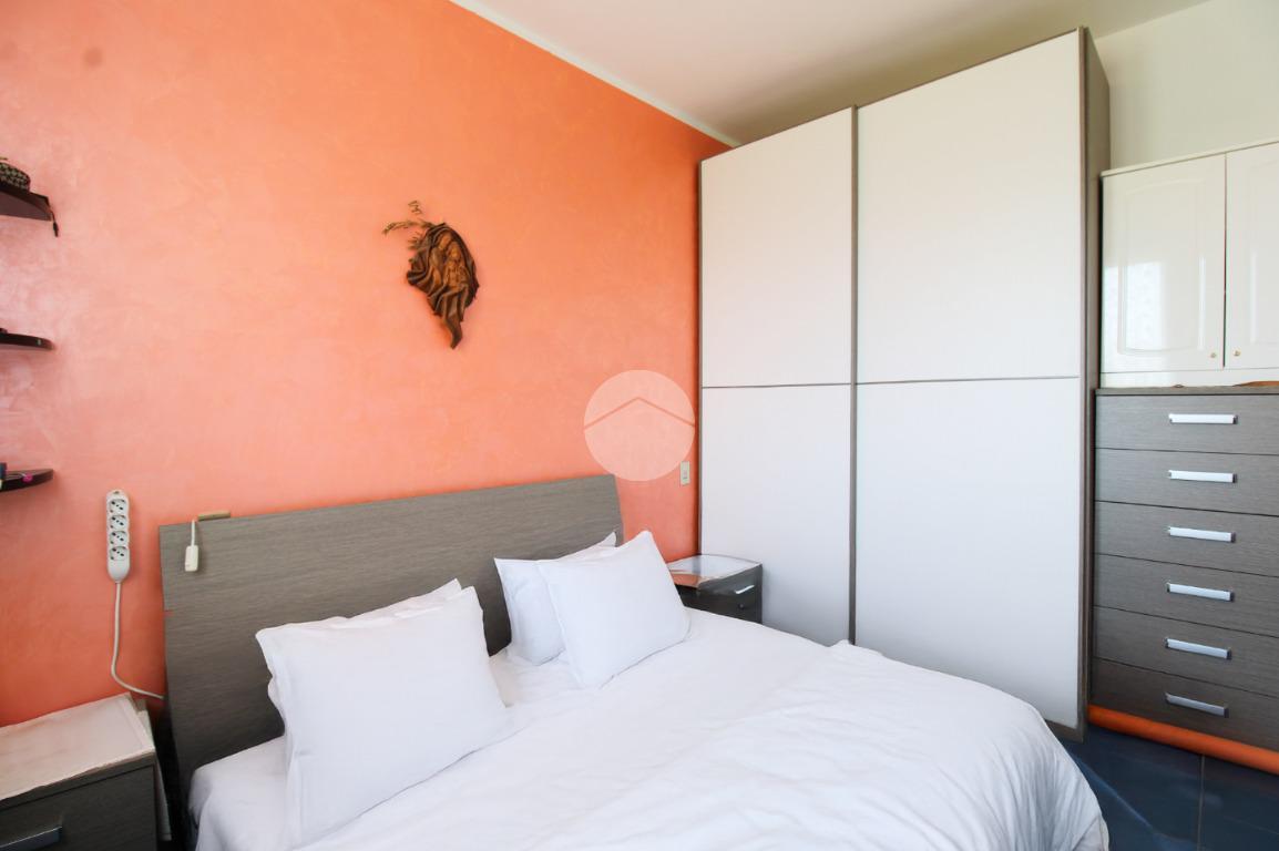 Квартира с 3 комнатами в Пинето, Италия № 13167