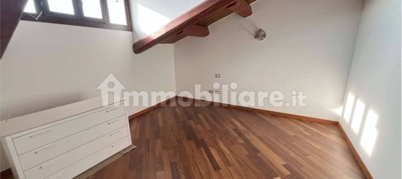 2 bedrooms Duplex in Belfiore, Italy No. 147670 8