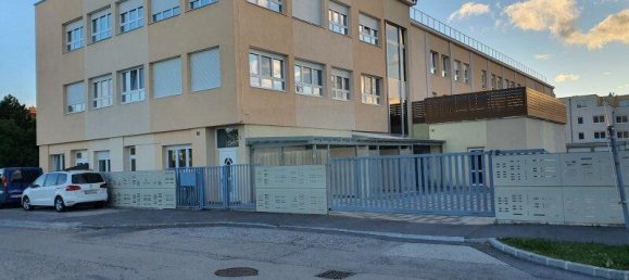 2-salle Appartement à Wiener Neustadt, Austria No. 146464 2