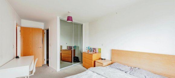 2 bedrooms Apartment in Crawley, United Kingdom No. 6284 11