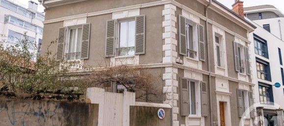 6 bedrooms House in Grenoble, France No. 206679 30