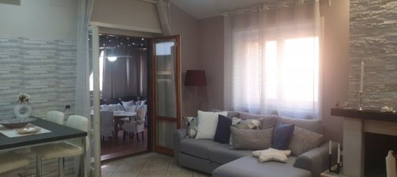 3-salle Appartement à Nocera Inferiore, Italy No. 189555 27