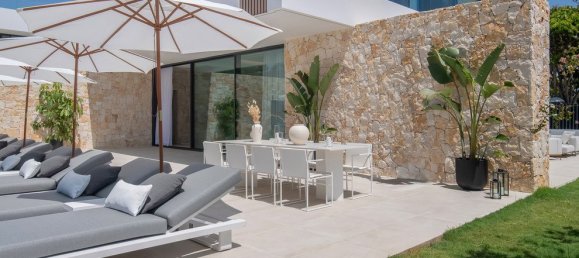 6 bedrooms Villa in Marbella, Spain No. 10120 8