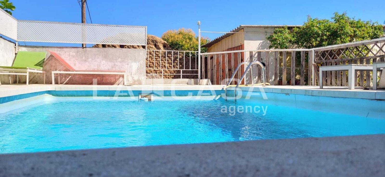 7 bedrooms House in Valladolid, Spain No. 178537