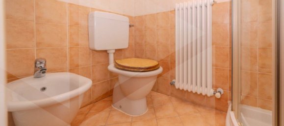 4 rooms Apartment in Casalecchio di Reno, Italy No. 29318 26