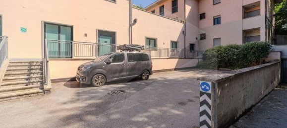 4 rooms Apartment in Casalecchio di Reno, Italy No. 29318 9