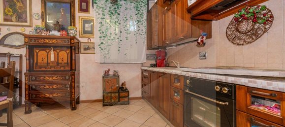 4 rooms Apartment in Casalecchio di Reno, Italy No. 29318 15