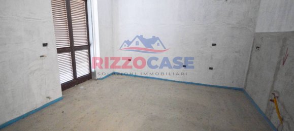 4 bedrooms House in Crosia, Italy No. 168904 16