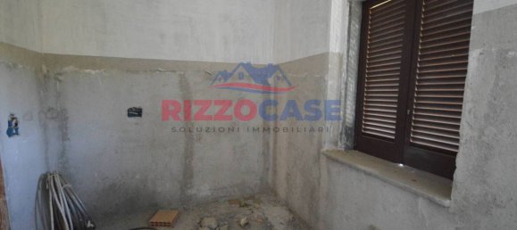 4 bedrooms House in Crosia, Italy No. 168904 30