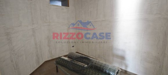 4 bedrooms House in Crosia, Italy No. 168904 5