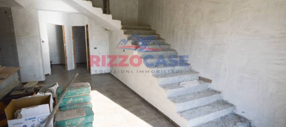 4 bedrooms House in Crosia, Italy No. 168904 12