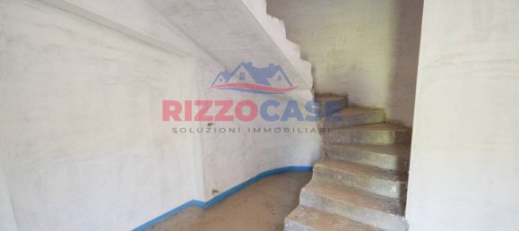 4 bedrooms House in Crosia, Italy No. 168904 21