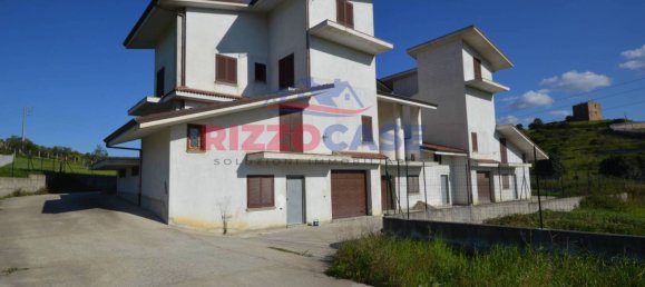 4 bedrooms House in Crosia, Italy No. 168904 34