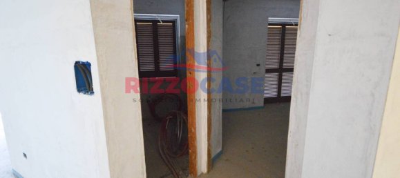 4 bedrooms House in Crosia, Italy No. 168904 15