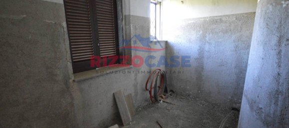 4 bedrooms House in Crosia, Italy No. 168904 29