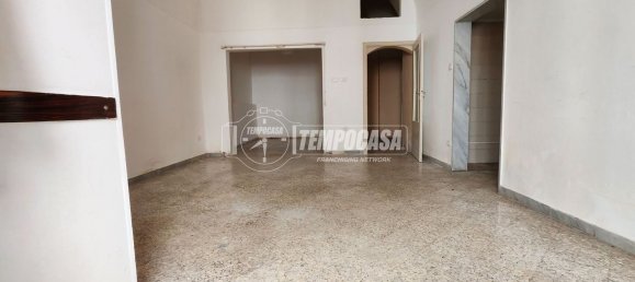 3 bedrooms House in Gioia del Colle, Italy No. 316737 2