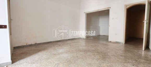 3 bedrooms House in Gioia del Colle, Italy No. 316737 5