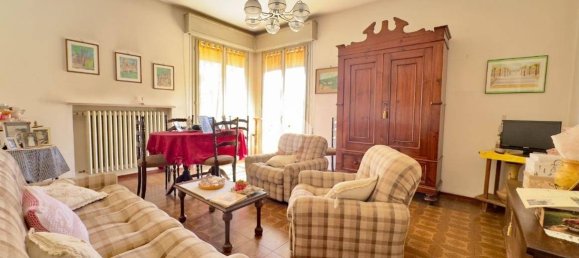 Apartamento de 3 dormitorios en San Mauro Pascoli, Italy No. 294806 2