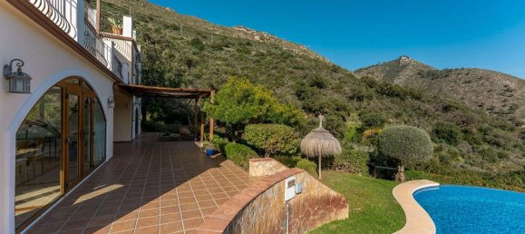 5 Schlafzimmer Villa in Coin, Spain, Nr. 37413 16