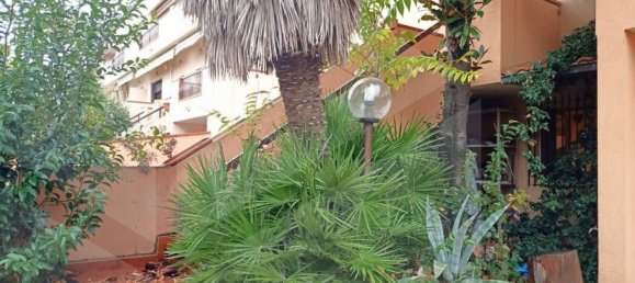 9 rooms House in Spoltore, Italy No. 22149 19