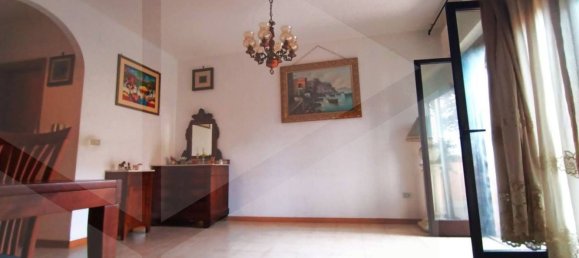 9 rooms House in Spoltore, Italy No. 22149 6