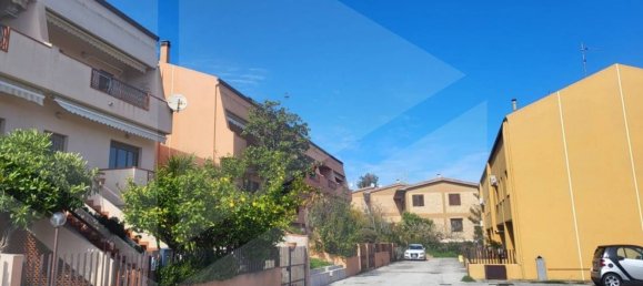 9 rooms House in Spoltore, Italy No. 22149 28