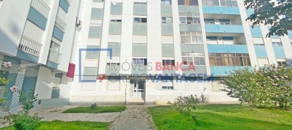 3 bedrooms Apartment in Seixal, Portugal No. 59719 3