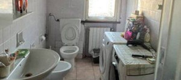 Apartamento de 3 divisões em Suzzara, Italy N.º 338412 14