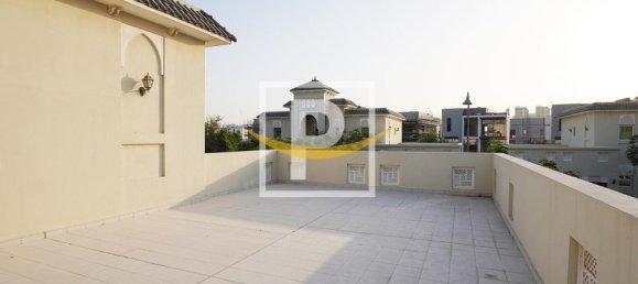 4 Schlafzimmer Villa in Al Furjan, UAE, Nr. 9181 10