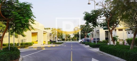 4 Schlafzimmer Villa in Al Furjan, UAE, Nr. 9181 15