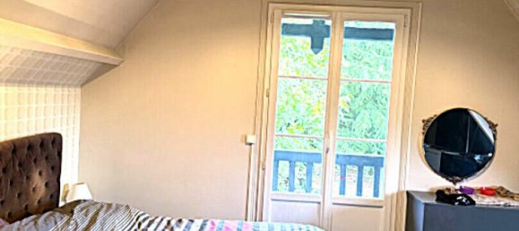 3 bedrooms House in Bornel, France No. 44009 6