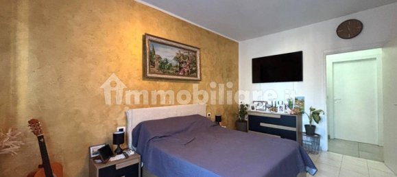 2 Schlafzimmer Wohnung in Malnate, Italy, Nr. 288825 13
