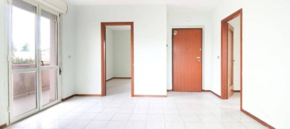 4 bedrooms Villa in Montesilvano, Italy No. 33795 6